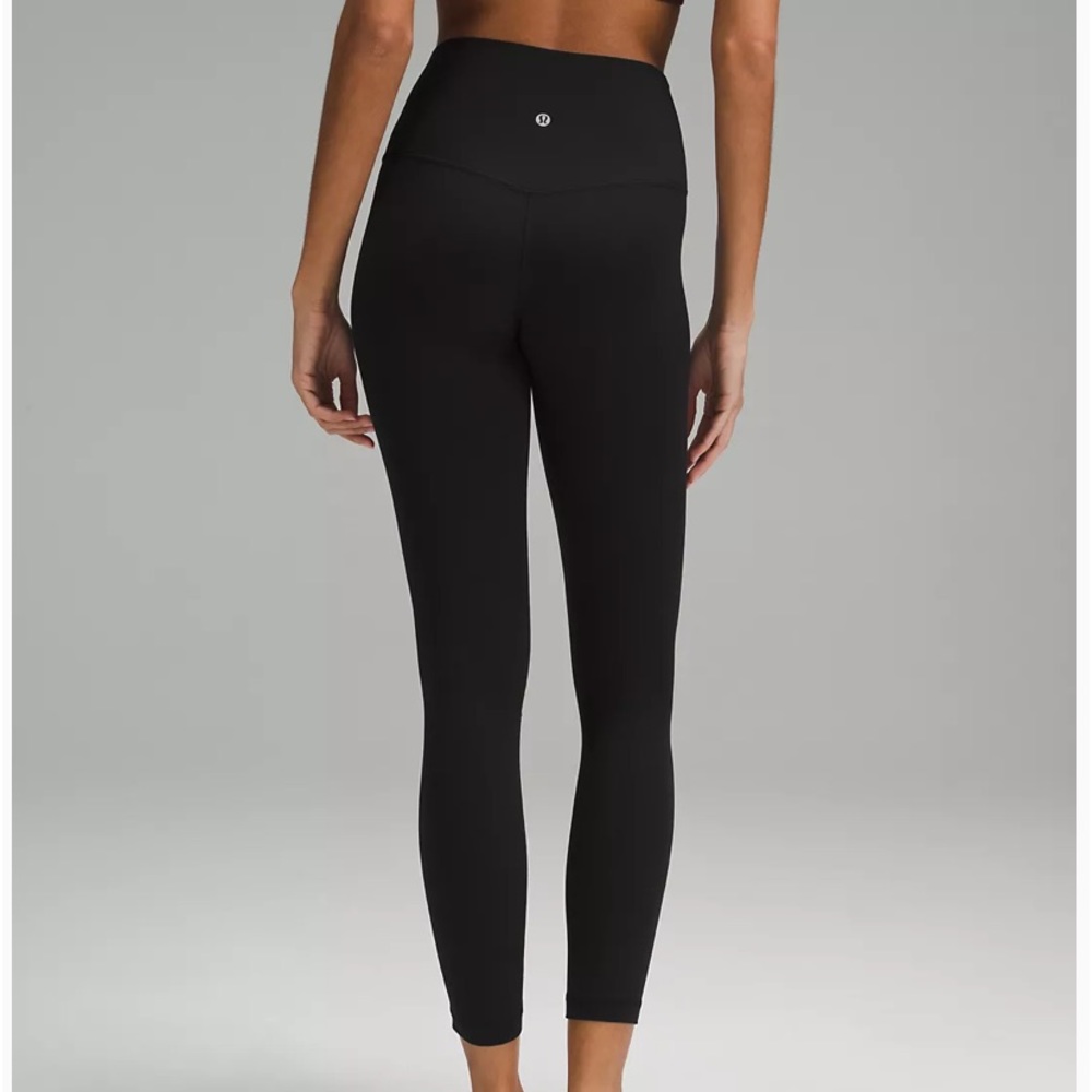 NWT lululemon Align™ High-Rise Pant 25" Black size 6 - Picture 2 of 7